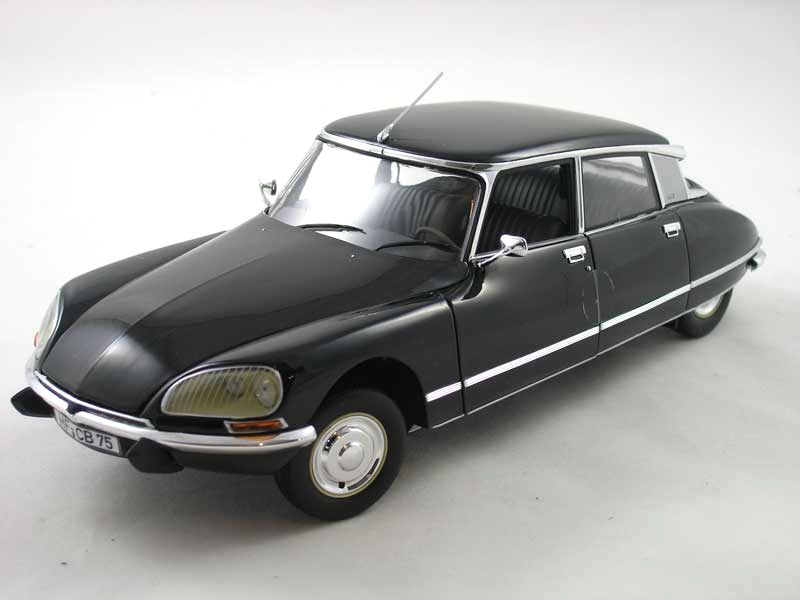 Citroën DS23 (1974) – black